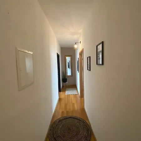 Schlafen Ueber Der Whiskybar Rüdesheim am Rhein