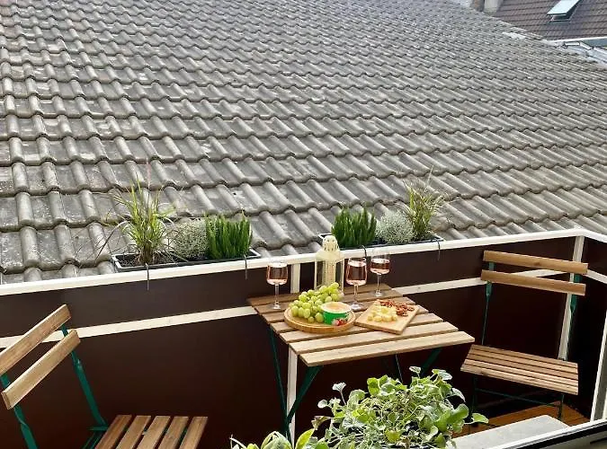 Schlafen Ueber Der Whiskybar Rüdesheim am Rhein