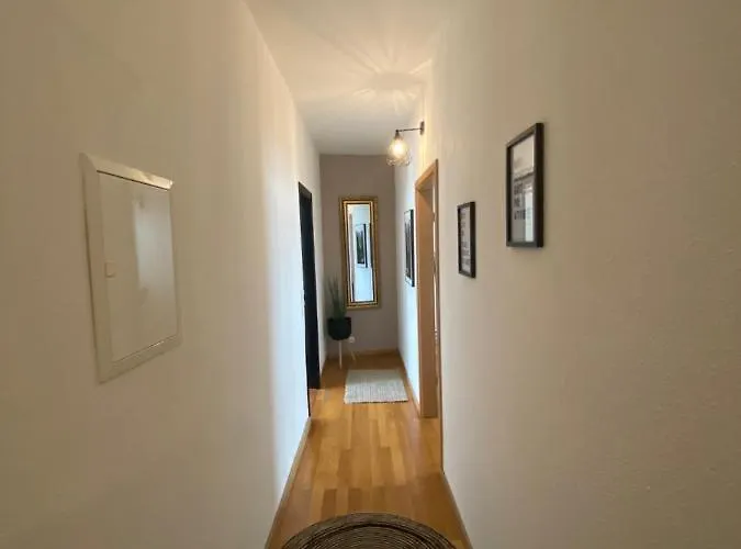 Schlafen Ueber Der Whiskybar Rüdesheim am Rhein