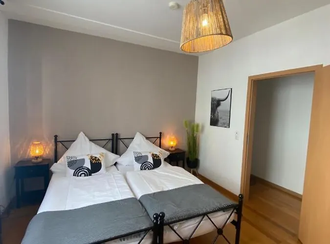 Schlafen Ueber Der Whiskybar